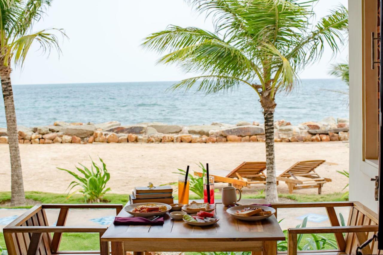 Hula Hula Beachfront Phu Quoc Hotel Buitenkant foto