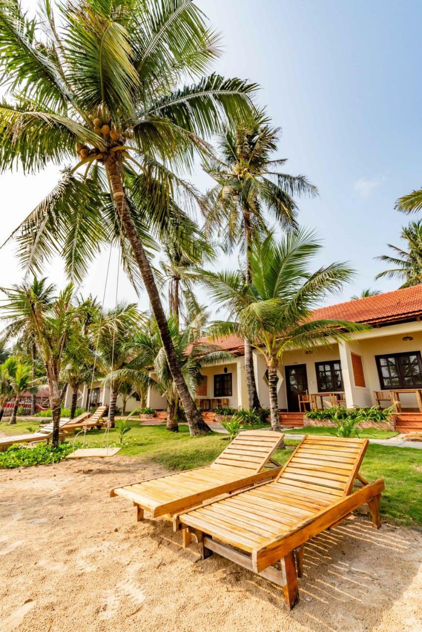 Hula Hula Beachfront Phu Quoc Hotel Buitenkant foto